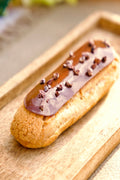 Chocolate eclaire (10 Units)