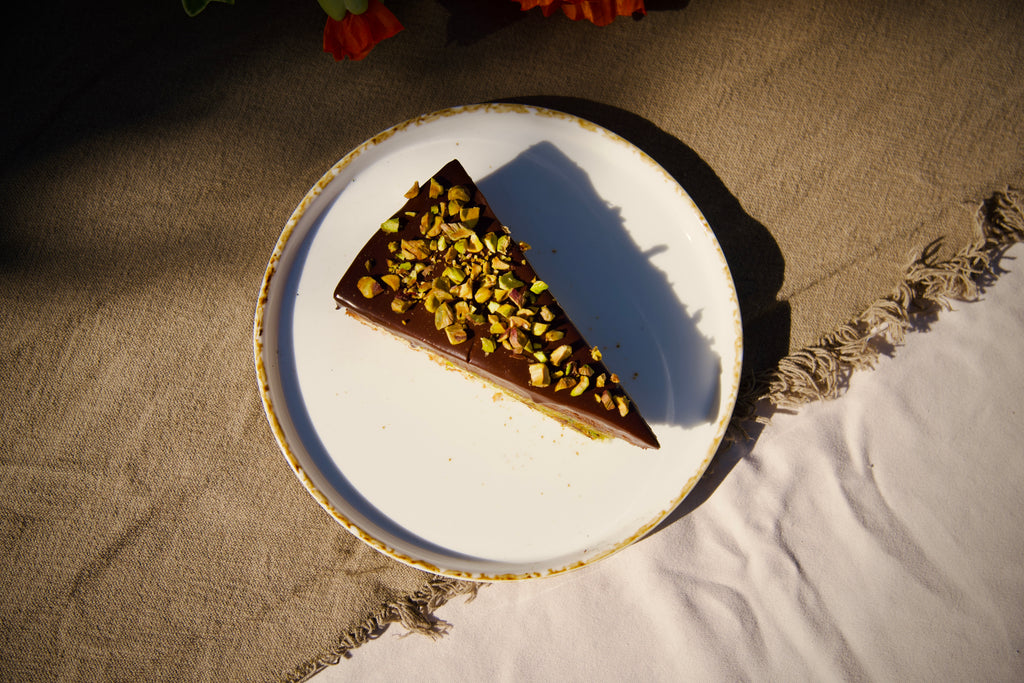 Dubai chocolate cake (10 Units)